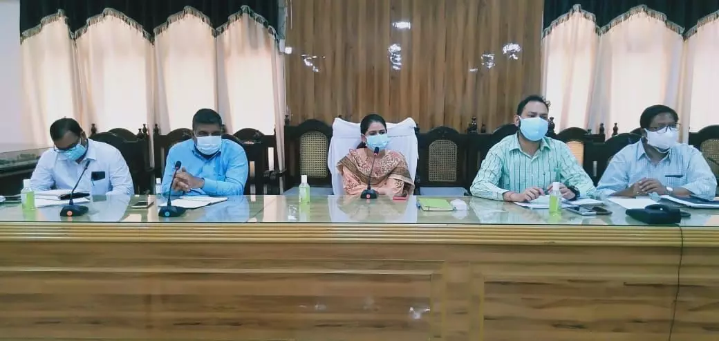 कोरोना की चैन को तोड़ने के लिए 904 टीम घर- घर सर्वे कर कोरोना सिंप्टोमेटिक लोगों की करेंगी ख़ोज - जिलाधिकारी जसजीत कौर कोरोना की चैन को तोड़ने के लिए 904 टीम घर- घर सर्वे कर कोरोना सिंप्टोमेटिक लोगों की करेंगी ख़ोज - जिलाधिकारी जसजीत कौर