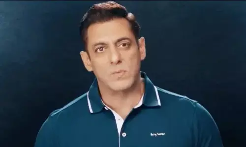 Radhe की रिलीज से पहले सलमान खान को है इस बात का डर, वीडियो शेयर कर मांगा ये कमिटमेंट Radhe की रिलीज से पहले सलमान खान को है इस बात का डर, वीडियो शेयर कर मांगा ये कमिटमेंट