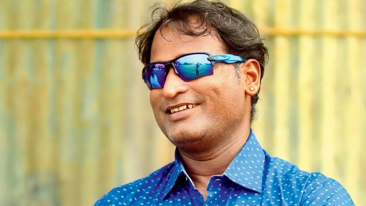 रमेश पोवार फिर बने भारतीय महिला टीम के नए कोच, विवाद के कारण ढाई साल पहले ही हुई थी छुट्टी रमेश पोवार फिर बने भारतीय महिला टीम के नए कोच, विवाद के कारण ढाई साल पहले ही हुई थी छुट्टी