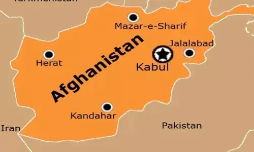 काबुलः पाक आगे, भारत पीछे चले
