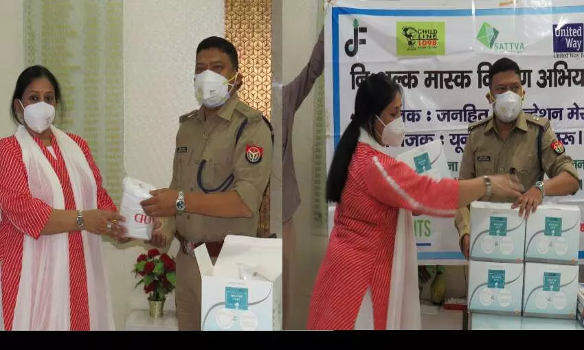 एसपी सिटी मेरठ को जनपद की पुलिस के लिए अनिता राणा ने दिए दस हजार N-95 मास्क एसपी सिटी मेरठ को जनपद की पुलिस के लिए अनिता राणा ने दिए दस हजार N-95 मास्क