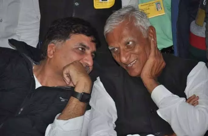 इस्तीफे के बाद हेमाराम का एक्सक्लूसिव इंटरव्यू: मैं मंत्री पद का भूखा नही हूँ - हेमाराम चौधरी इस्तीफे के बाद हेमाराम का एक्सक्लूसिव इंटरव्यू: मैं मंत्री पद का भूखा नही हूँ - हेमाराम चौधरी