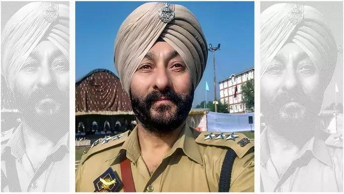 जम्मू-कश्मीर पुलिस के सस्पेंड DSP देविंदर सिंह को तत्काल प्रभाव से किया गया बर्खास्त जम्मू-कश्मीर पुलिस के सस्पेंड DSP देविंदर सिंह को तत्काल प्रभाव से किया गया बर्खास्त