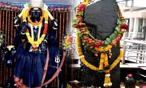 शनिदेव को प्रसन्न करने के लिए जरूर पढ़ें शनि स्तोत्र, सभी कष्टों से मिलेगी मुक्ति