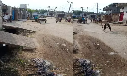 ग्राम मोहिउद्दीनपुर के ग्राम प्रधान ने सफाई के लिए कमर कसी ग्राम मोहिउद्दीनपुर के ग्राम प्रधान ने सफाई के लिए कमर कसी