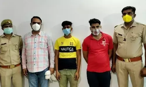 अलीगढ़ में जहरीली शराब पीने से 12 की मौत, तीन आरोपी गिरफ्तार, SSP ने जांच के लिए छः टीमें की गठित अलीगढ़ में जहरीली शराब पीने से 12 की मौत, तीन आरोपी गिरफ्तार, SSP ने जांच के लिए छः टीमें की गठित