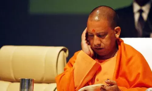 यूपी में योगी सरकार के काम की समीक्षा कर दिल्ली लौटे शीर्ष नेता, दिया ये फीडबैक यूपी में योगी सरकार के काम की समीक्षा कर दिल्ली लौटे शीर्ष नेता, दिया ये फीडबैक