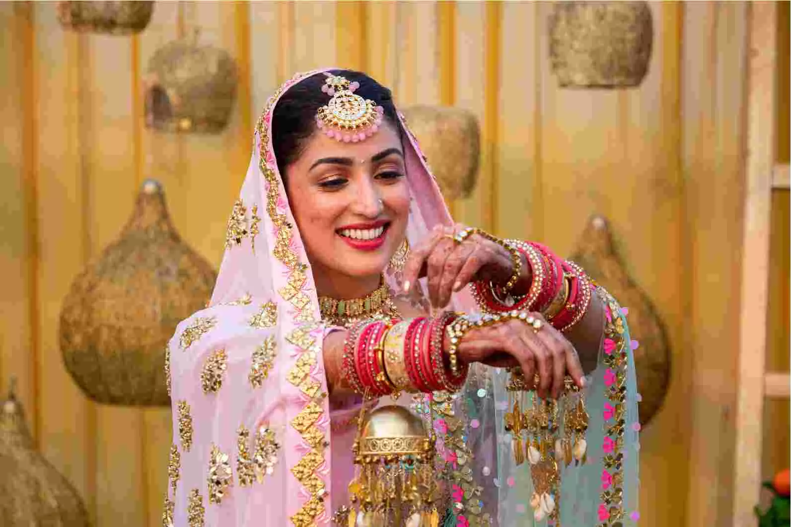 Surprise Yami Gautam Marries Uri Director Aditya Dhar In Intimate Ceremony See Wedding Pic Surprise