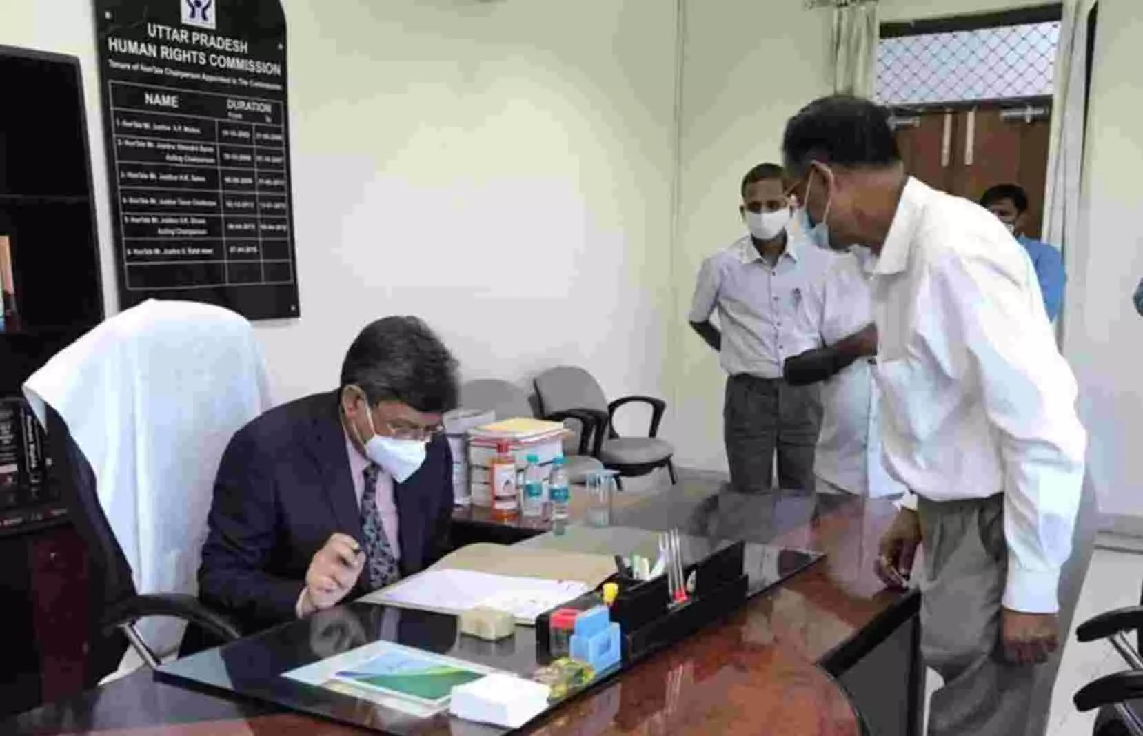 UP ह्यूमन राइट्स कमीशन के चेयरमैन बनाए गए HC के रिटायर जज बीके नारायण UP ह्यूमन राइट्स कमीशन के चेयरमैन बनाए गए HC के रिटायर जज बीके नारायण