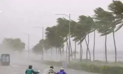 तूफानों ने की मानसून की रफ्तार कम, जलवायु परिवर्तन का असर साफ़ तूफानों ने की मानसून की रफ्तार कम, जलवायु परिवर्तन का असर साफ़