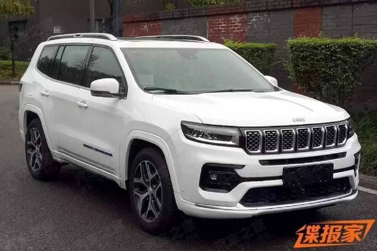 नई Jeep Commander 7 सीटर अगले साल हो सकती है लॉन्च, जाने क्या है ख़ास नई Jeep Commander 7 सीटर अगले साल हो सकती है लॉन्च, जाने क्या है ख़ास