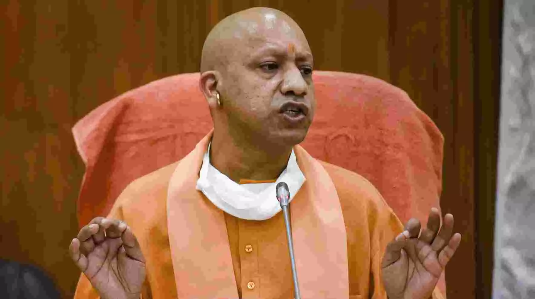 फिरोजाबाद में वायरल-डेंगू का कहर जारी, CM योगी हुए सख्त, CMO को हटाया फिरोजाबाद में वायरल-डेंगू का कहर जारी, CM योगी हुए सख्त, CMO को हटाया