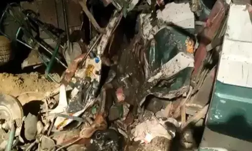 Kanpur Accident News: यूपी के कानपुर में भीषण हादसा, पुल से गिरी बस, 16 यात्रियों की मौत Kanpur Accident News: यूपी के कानपुर में भीषण हादसा, पुल से गिरी बस, 16 यात्रियों की मौत