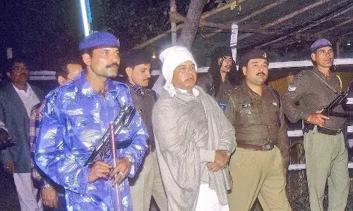 सीतामढ़ी में 1992 के दंगे के समय जब तत्कालीन मुख्यमंत्री Lalu Prasad Yadav उतरे थे सडक पर