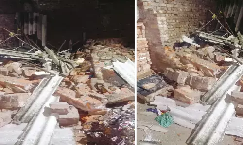 डीएम के फर्जी हस्ताक्षर बनाने वाला एडीएम प्रशासन को गुमराह कर लाया आदेश! डीएम के फर्जी हस्ताक्षर बनाने वाला एडीएम प्रशासन को गुमराह कर लाया आदेश!