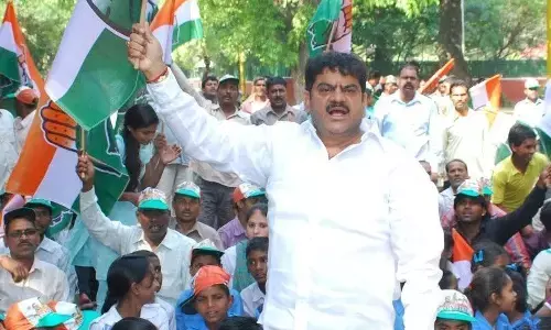 जब स्कूल बंद फिर फीस क्यों ? निजी स्कूलों पर लगाम लगाए सरकार: पण्डित जगदीश शर्मा