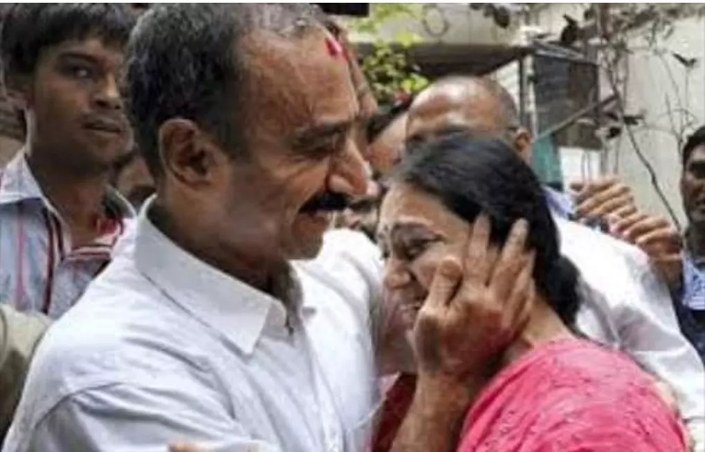 भारत में न्याय और मानवाधिकारों के लिए लड़ाई एक लंबी और अकेली लड़ाई है। भारत में न्याय और मानवाधिकारों के लिए लड़ाई एक लंबी और अकेली लड़ाई है।