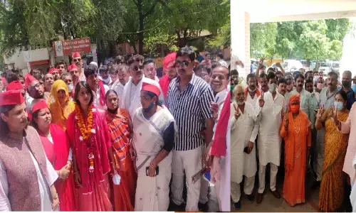 जिला पंचायत अध्यक्ष पद पर भाजपा व सपा ने कराया नामांकन जिला पंचायत अध्यक्ष पद पर भाजपा व सपा ने कराया नामांकन