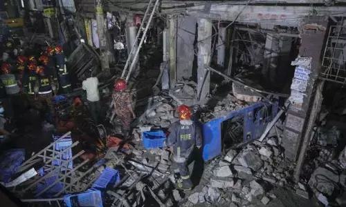 बांग्लादेश में बड़ा हादसा: जबरदस्त धमाके से दहली राजधानी ढाका, सात लोगों की मौत, 70 से ज्यादा जख्मी