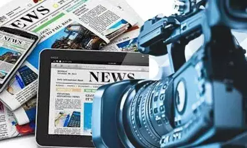 म म म.. मीडिया, हमरी न मानो बजजवा से पूछो!