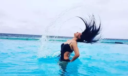 सीरियल Anupamaa में नजर आती है ये एक्ट्रेस, निभा रही दमदार रोल, असल जिंदगी में है एक बेटी की मां- पहचानें कौन? सीरियल Anupamaa में नजर आती है ये एक्ट्रेस, निभा रही दमदार रोल, असल जिंदगी में है एक बेटी की मां- पहचानें कौन?