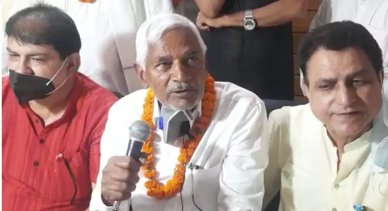 मोदीनगर : BSP का दामन छोड़ RLD में शामिल हुए पूर्व विधायक राजपाल सिंह मोदीनगर : BSP का दामन छोड़ RLD में शामिल हुए पूर्व विधायक राजपाल सिंह