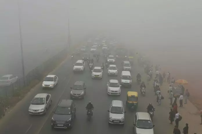 नहीं है भारत के पास वायु को साफ करने के लिए कोई ठोस कार्य योजना: विशेषज्ञ