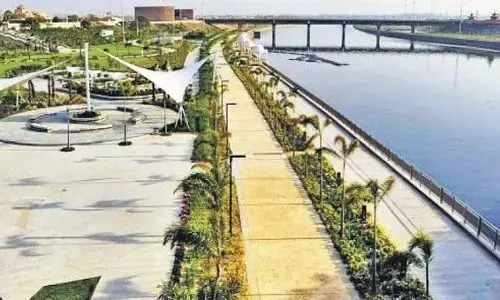 लखनऊ, आगरा , राजस्थान और बंगाल समेत कई स्थानों पर रिवर फ़्रंट घोटाले में CBI की छापेमारी ! लखनऊ, आगरा , राजस्थान और बंगाल समेत कई स्थानों पर रिवर फ़्रंट घोटाले में CBI की छापेमारी !