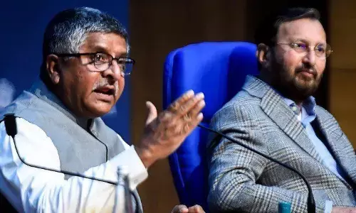 रविशंकर प्रसाद और प्रकाश जावड़ेकर समेत अब तक 14 मंत्री हटे रविशंकर प्रसाद और प्रकाश जावड़ेकर समेत अब तक 14 मंत्री हटे