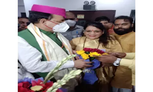 तारा जोशी ने की अजय भट्ट और पुष्कर धामी से भेंट तारा जोशी ने की अजय भट्ट और पुष्कर धामी से भेंट