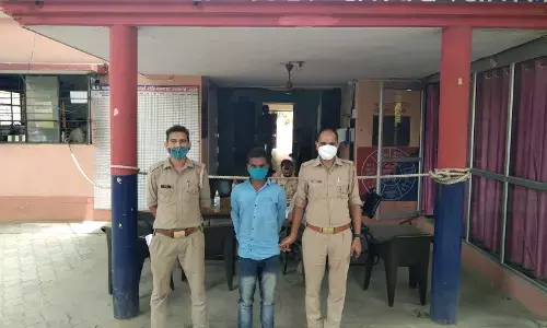 शामली: महिला सब इंस्पेक्टर के साथ हुई करीब एक लाख रूपये की ऑनलाइन धोखाधड़ी, झारखंड से साइबर अपराधी गिरफ्तार शामली: महिला सब इंस्पेक्टर के साथ हुई करीब एक लाख रूपये की ऑनलाइन धोखाधड़ी, झारखंड से साइबर अपराधी गिरफ्तार