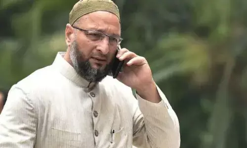 चुनाव से पहले ओवैसी को वाराणसी में लगा बड़ा झटका, AIMIM की पूरी जिला इकाई... चुनाव से पहले ओवैसी को वाराणसी में लगा बड़ा झटका, AIMIM की पूरी जिला इकाई...
