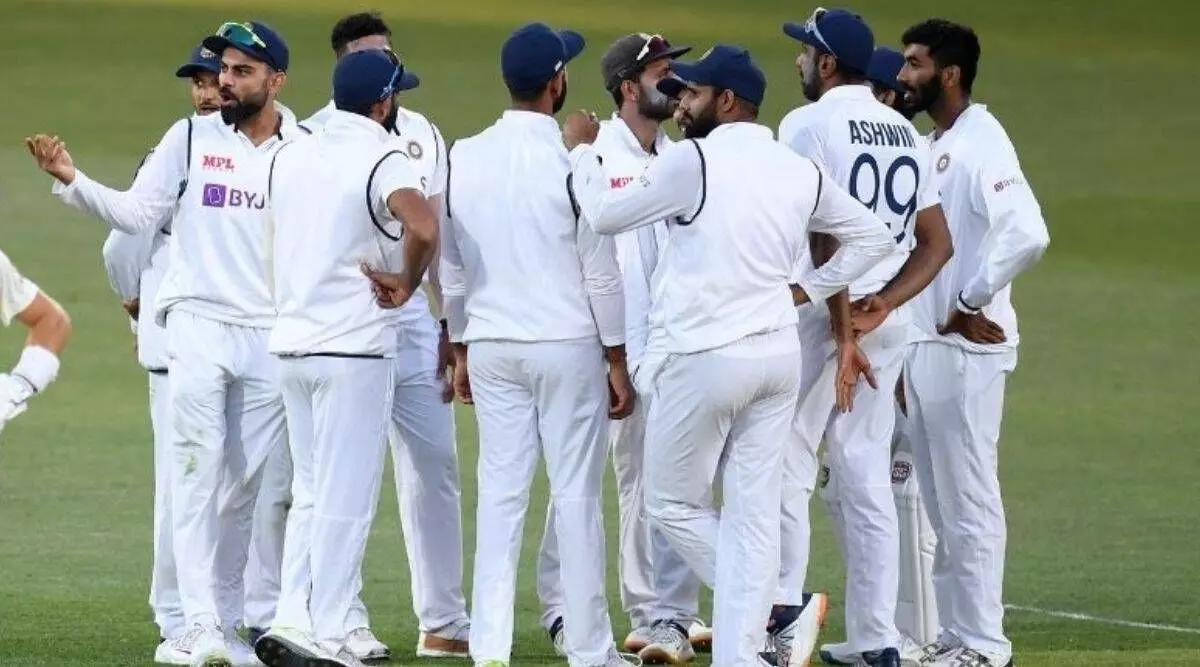कोरोना की चपेट में आई इंग्लैंड दौरे पर गई टीम इंडिया, एक खिलाड़ी कोविड पॉजिटिव कोरोना की चपेट में आई इंग्लैंड दौरे पर गई टीम इंडिया, एक खिलाड़ी कोविड पॉजिटिव
