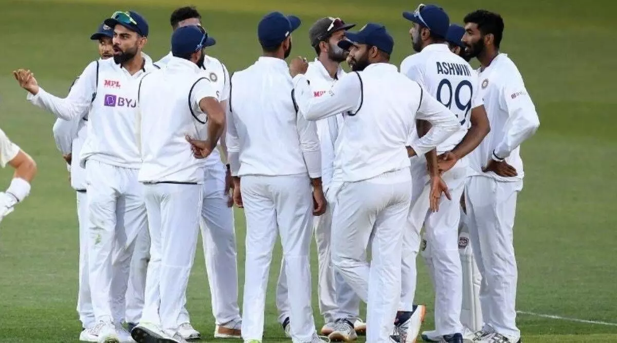 कोरोना की चपेट में आई इंग्लैंड दौरे पर गई टीम इंडिया, एक खिलाड़ी कोविड पॉजिटिव