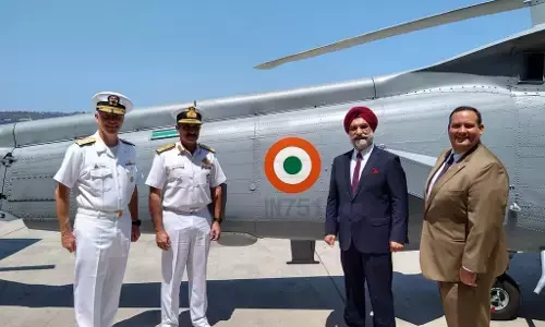 वायुसेना की ताकत में और इजाफा: अमेरिकी नौसेना ने भारत को सौंपे एमएच-60आर हेलिकॉप्टर, जानें खासियत