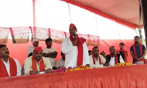 भाजपा सरकार में जनता झेल रही महंगाई की मार : विशम्भर निषाद भाजपा सरकार में जनता झेल रही महंगाई की मार : विशम्भर निषाद