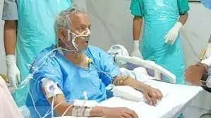 कल्याण सिंह को सांस लेने में तकलीफ,PGI ने हेल्थ बुलेटिन जारी करके कही ये बात कल्याण सिंह को सांस लेने में तकलीफ,PGI ने हेल्थ बुलेटिन जारी करके कही ये बात