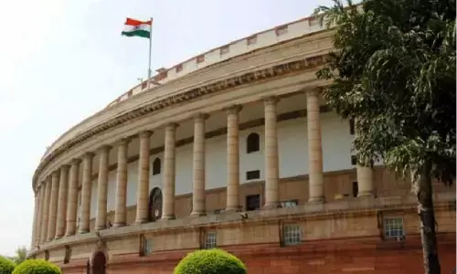गणतंत्र के लक्ष्य की ओर बढ़ते कदम-अरविंद जयतिलक गणतंत्र के लक्ष्य की ओर बढ़ते कदम-अरविंद जयतिलक