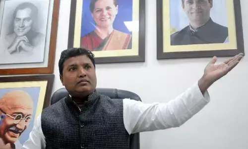 चौकीदार ही जासूस है, अबकी बार जासूस सरकार चौकीदार ही जासूस है, अबकी बार जासूस सरकार