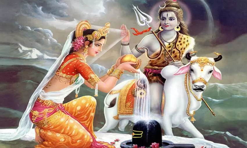 सावन में क्यों की जाती है शिव जी की पूजा ?