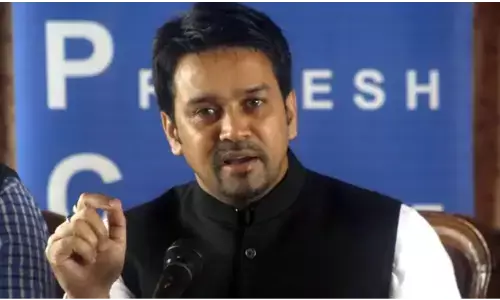 मीडिया ग्रुप पर इनकम टैक्स के छापे पर अनुराग ठाकुर ने दी सफाई मीडिया ग्रुप पर इनकम टैक्स के छापे पर अनुराग ठाकुर ने दी सफाई
