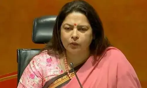 मीनाक्षी लेखी ने किसानों को कहा मवाली, सोशल मीडिया पर मचा बवाल मीनाक्षी लेखी ने किसानों को कहा मवाली, सोशल मीडिया पर मचा बवाल