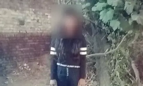 दादा और चाचा ने की नाबालिग लड़की की हत्या दादा और चाचा ने की नाबालिग लड़की की हत्या
