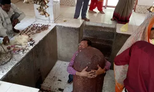 पटना पक्षी बिहार में बाढ़ के हालात के चलते नहीं होंगे महादेव के दर्शन पटना पक्षी बिहार में बाढ़ के हालात के चलते नहीं होंगे महादेव के दर्शन