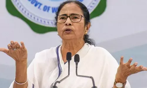 पश्चिम बंगाल : पेगासस जासूसी मामले में ममता बनर्जी ने जांच आयोग का किया गठन, ऐसा करने वाला पहला राज्य पश्चिम बंगाल : पेगासस जासूसी मामले में ममता बनर्जी ने जांच आयोग का किया गठन, ऐसा करने वाला पहला राज्य