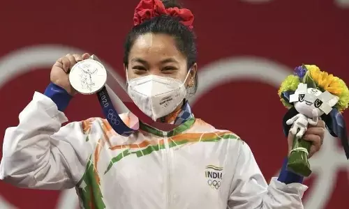 Tokyo Olympics  2021: सोने में बदल सकता है मीराबाई चानू का सिल्वर मेडल, जानें कैसे Tokyo Olympics  2021: सोने में बदल सकता है मीराबाई चानू का सिल्वर मेडल, जानें कैसे