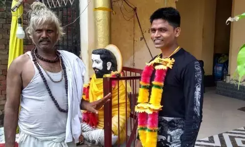 धर्म परिवर्तन कर चुके युवक ने फिर से हिंदू धर्म अपनाया धर्म परिवर्तन कर चुके युवक ने फिर से हिंदू धर्म अपनाया