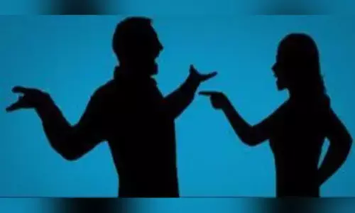 पत्नी की शर्तें सुनकर पति परेशान, पुलिस तक पहुंचा मामला पत्नी की शर्तें सुनकर पति परेशान, पुलिस तक पहुंचा मामला