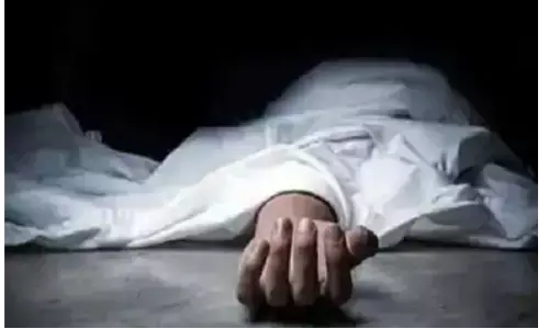 यूपी: एंबुलेंस चालकों की हड़ताल के कारण महिला ने तोड़ा दम यूपी: एंबुलेंस चालकों की हड़ताल के कारण महिला ने तोड़ा दम