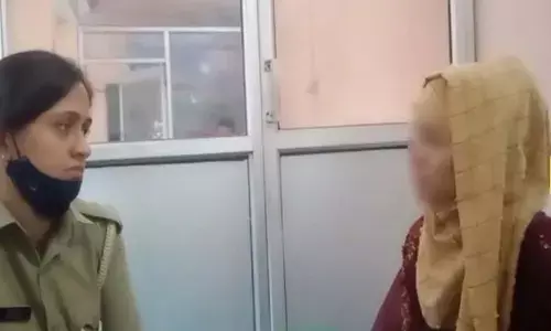 3 पतियों से तलाक, चौथे पर बिगड़ी बात, लेकिन होगा निकाह, दिलचस्प है प्रेमिका की पूरी कहानी 3 पतियों से तलाक, चौथे पर बिगड़ी बात, लेकिन होगा निकाह, दिलचस्प है प्रेमिका की पूरी कहानी